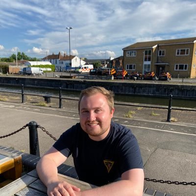 Profile Picture of Ritchie (@RitchieJames4) on Twitter