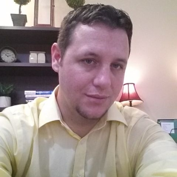 Profile Picture of Matt Locklear (@mattlocklear12) on Poshmark