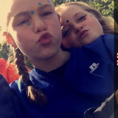 Profile Picture of Annabelle Hanson (@Annabel39023348) on Twitter