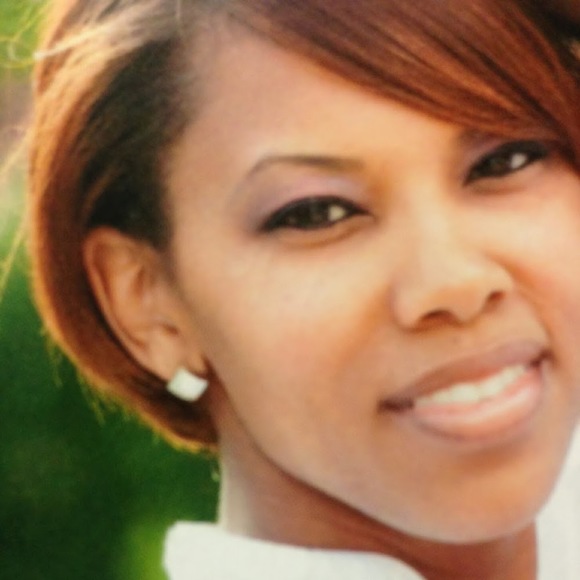 Profile Picture of Jaimee Fields-colvin (@1prosperousnp) on Poshmark