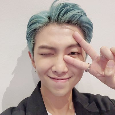 Profile Picture of Sunytruc_sunny (@KaylieNguyen9) on Twitter