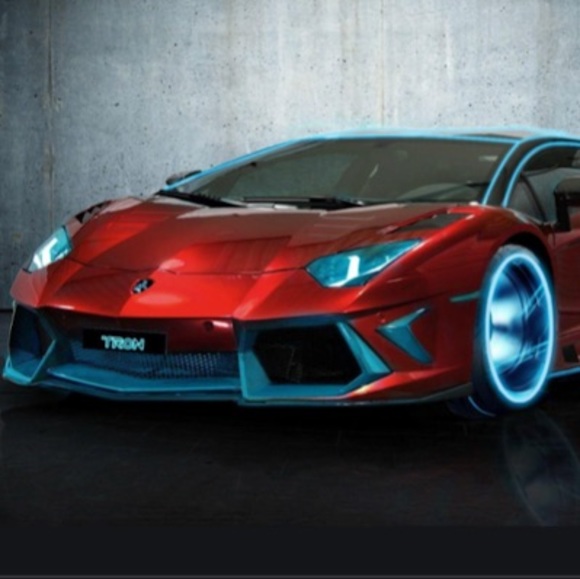 Profile Picture of Mc Malatok (@kalutdav000) on Poshmark