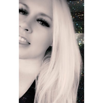 Profile Picture of Kim Goldsmith (@KimGoldsmith15) on Twitter