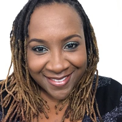 Profile Picture of Dion Davis (@SherissyD) on Twitter
