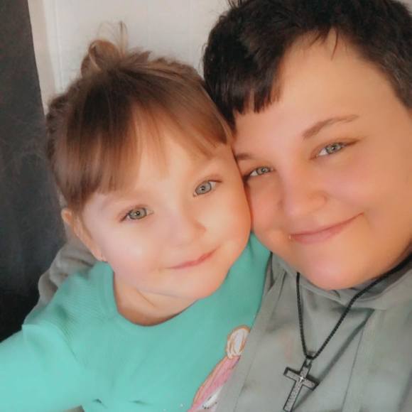 Profile Picture of Jessica Buttress (@jessicabuttress) on Poshmark