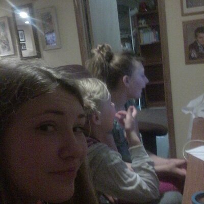 Profile Picture of Madison Leckwee (@madisonleckwee) on Twitter