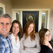 Profile Picture of Carrie Schmidt (@SonoraSchmidt) on Youtube