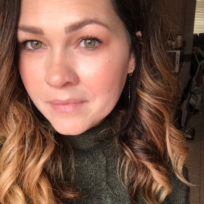 Profile Picture of Natalie Edwards (@nedward7) on Twitter