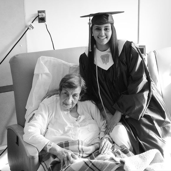 Profile Picture of Jessica Attieh (@jessicaattieh) on Poshmark