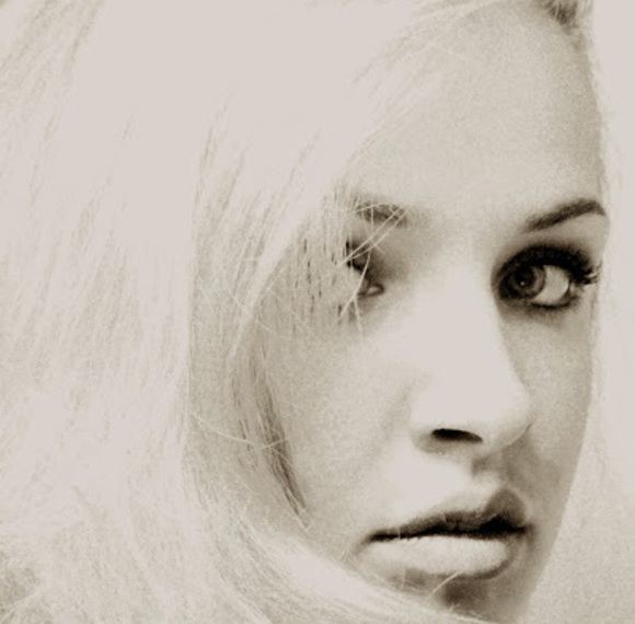 Profile Picture of Kot Kison (@kotkison) on Poshmark