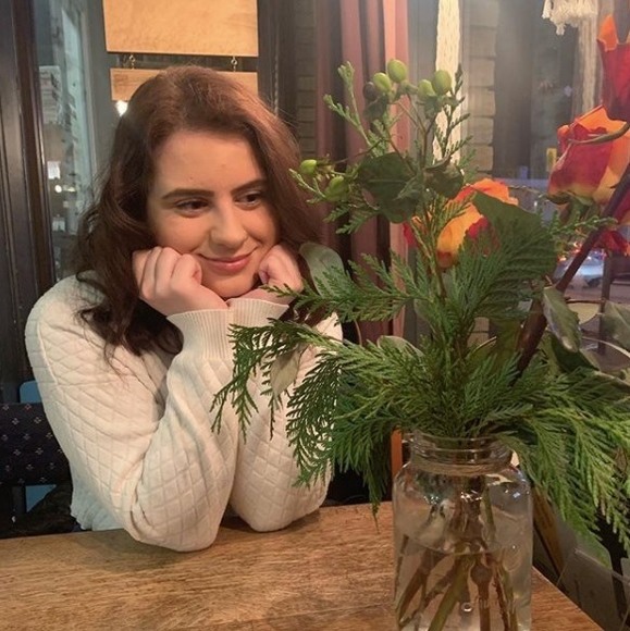 Hailee Turry - Poshmark Profile Picture of Hailee Turry (@cherubscloset) on Poshmark