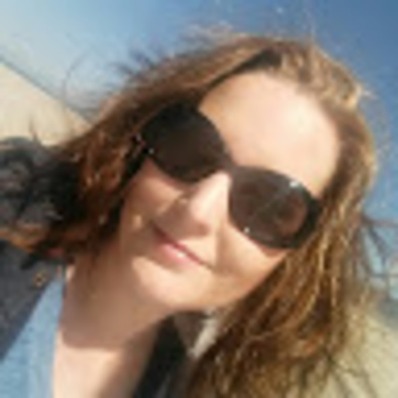 Sara Auxier - Poshmark Profile Picture of Sara Auxier (@princesscentaur) on Poshmark