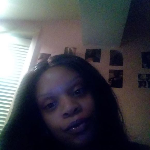 Profile Picture of Jacqueline Torrence (@jtpooboo) on Poshmark