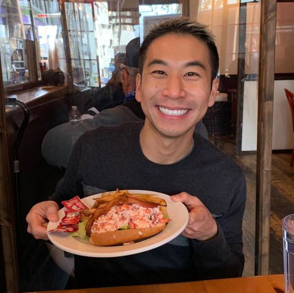 Profile Picture of Danny Choy (@dannychoy2) on Poshmark
