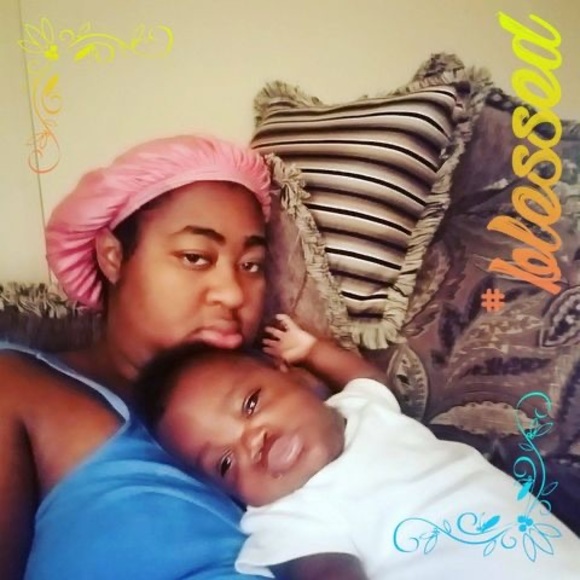 Profile Picture of Lawanda chapman Leonard (@wleonardchap) on Poshmark