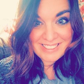Profile Picture of Alyson Thompson (@badalytude) on Pinterest