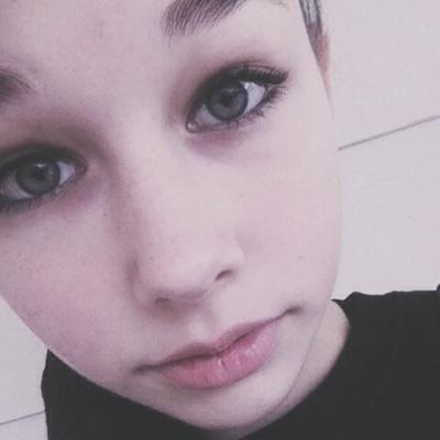 Profile Picture of Danny Melcher (@hey_you__hi) on Twitter