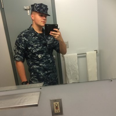 Profile Picture of Andy Bead (@@Andy_vee_9) on Twitter