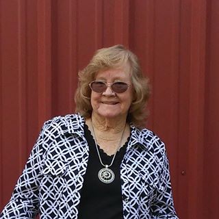 Profile Picture of Jo Renfro (@jo.renfro) on Facebook