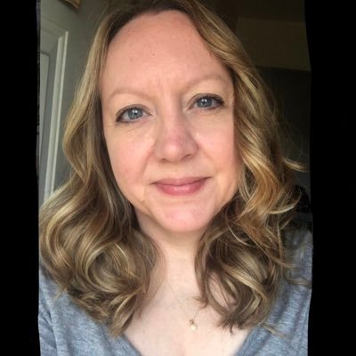 Profile Picture of Robin Copley (@MiMyselfAndI) on Twitter