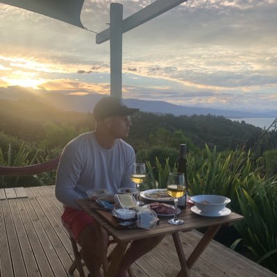 Profile Picture of James Farr (@Jimbodini1989) on Twitter