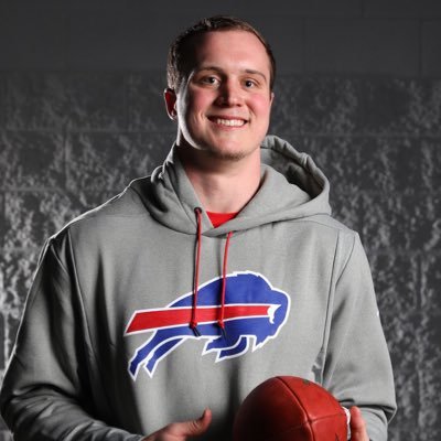 Profile Picture of Tyler Kroft (@Kroft86) on Twitter