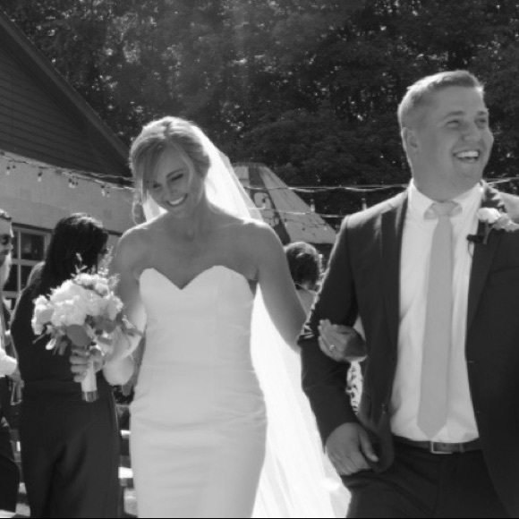 Profile Picture of Katie Lackovic (@kelackovic) on Poshmark