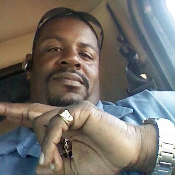 Profile Picture of Clarence Smith (@robby41) on Poshmark