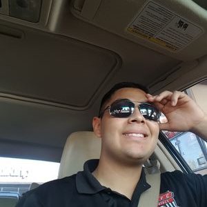 Profile Picture of Eric Aguilar Jr (@Junis008) on Twitter