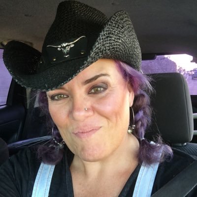 Profile Picture of Lisa L Morelandon Twitter