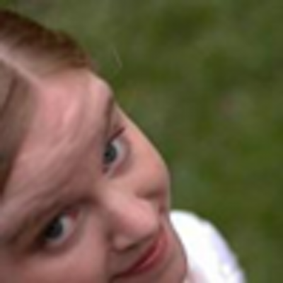 Profile Picture of Sarah Mackey (@sarahjanet) on Twitter