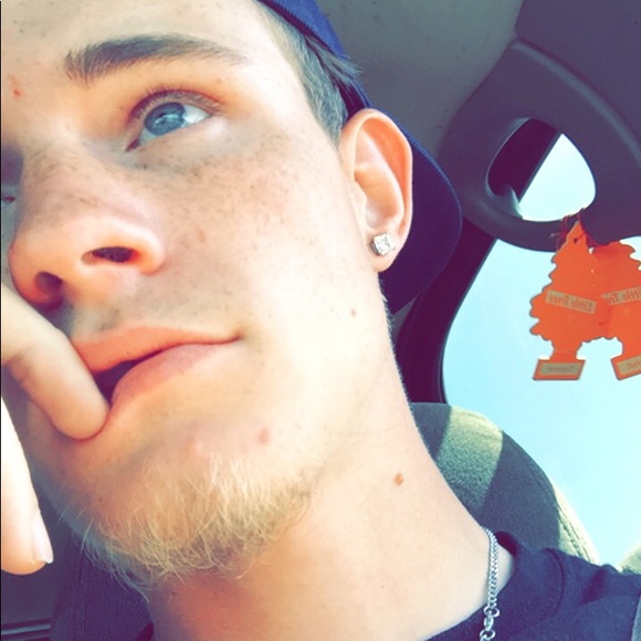 Kalvin Smith - Poshmark Profile Picture of Kalvin Smith (@yourboykalvin) on Poshmark