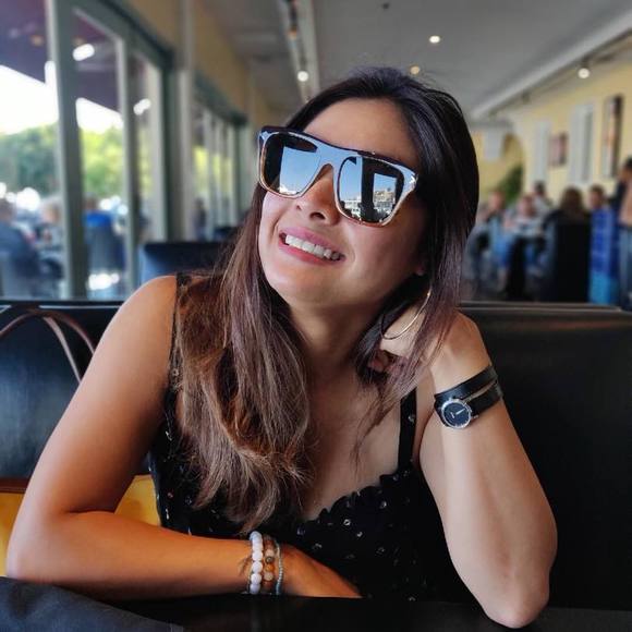 Profile Picture of Amonrat Jet (@amonjet) on Poshmark