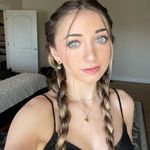 Profile Picture of Elena Derick (@elena.derick) on Instagram