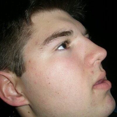 Robert Tombari - Twitter Profile Picture of Robert Tombari (@Bobert5000) on Twitter