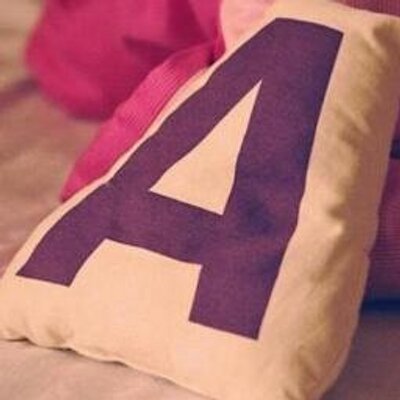 Profile Picture of amira zayed (@amira_zayed) on Twitter