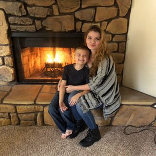 Profile Picture of Skyler Sharp (@skyler.sharp.7) on Facebook