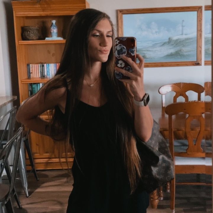 Profile Picture of Mikayla Clark (@mikaylaclarkkkk) on Tiktok