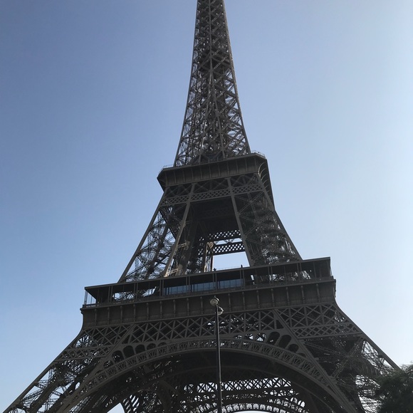 Profile Picture of Theresa Fiumefreddo (@luhmann1) on Poshmark