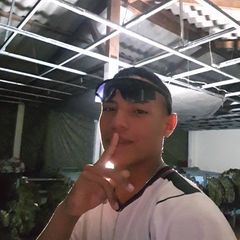 Profile Picture of Carlos Castellon (@carlos.castellon74) on Tiktok