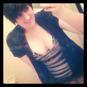 Profile Picture of Casey Cregger (@sakura0093) on Myspace