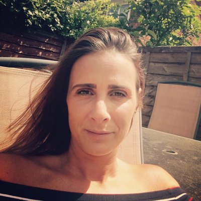 Profile Picture of Kelly Pope (@kelly8ear) on Twitter