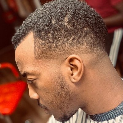 Profile Picture of Victor (@AdrianSempa1) on Twitter