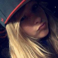 Profile Picture of Katy Cadle (@2ce005c162b6412) on Twitter