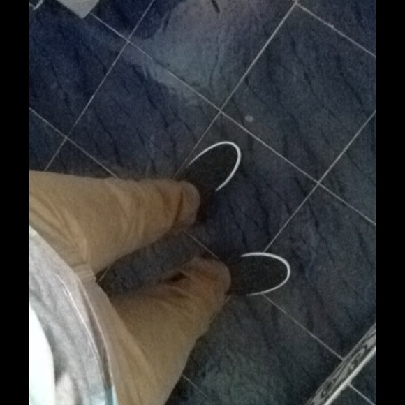 Profile Picture of Manley Celicourt (@manleyc) on Poshmark