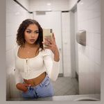 Profile Picture of 𝕹𝖆𝖓𝖓𝖎 🕊|👻 𝒏𝒂𝒏𝒅𝒊𝒏𝒈-𝒏 (@nanding.n) on Instagram
