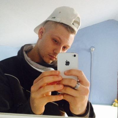 Profile Picture of Jason Orton. (@Orton3De) on Twitter