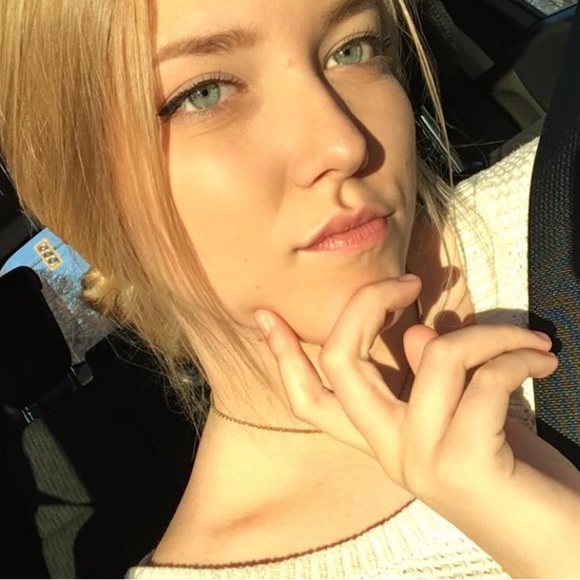 Profile Picture of Kasey Sorel (@kasey1002) on Poshmark