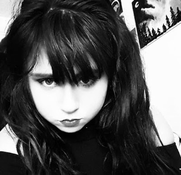 Brittany Biersteker - Poshmark Profile Picture of Brittany Biersteker (@auntbreecaiden) on Poshmark