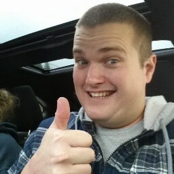 Profile Picture of Matthew Bias (@mrbias99) on Poshmark